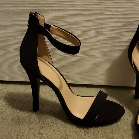 Wild Diva sexy platform stilleto - Picture 2 of 4